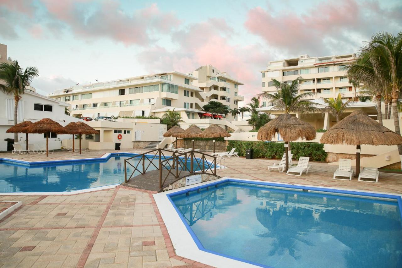 Ocean View Terrace, Beach And Pool Brisas Cancun Hotel Zone Apartment